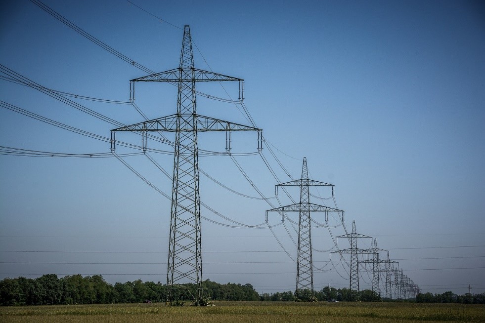 U.S. Electrical Transmission Lines: The Roadblocks to Progress